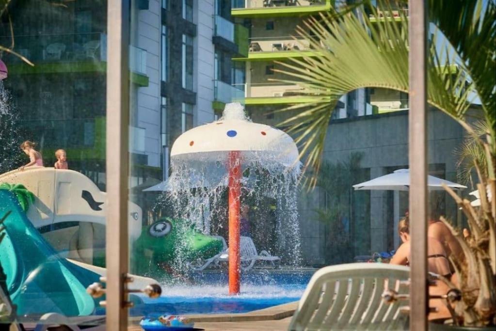 Alezzy Beach Apartament Prima Linie La Mare Navodari Luaran gambar